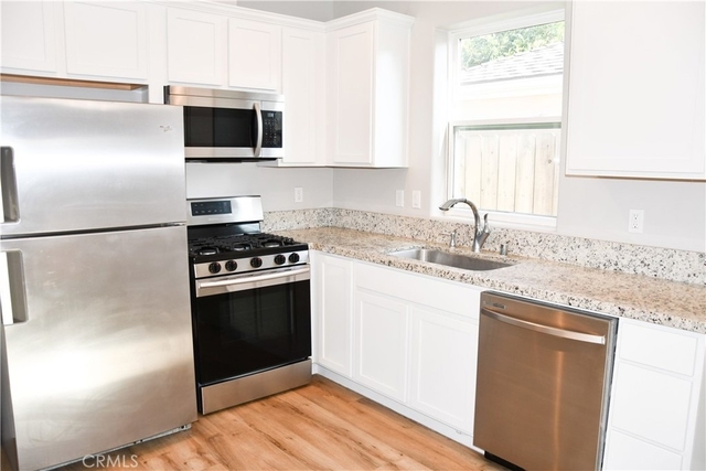 132 S Lime - Photo 1