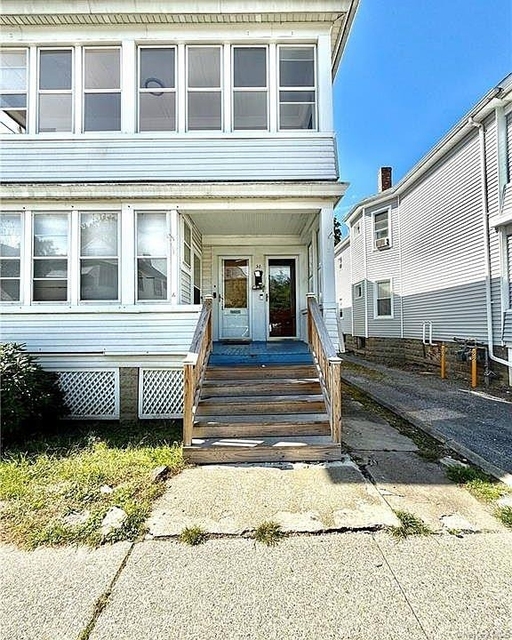 30 Manitou Avenue - Photo 1