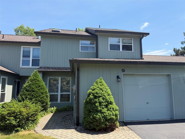 15 Pond Drive W - Photo 1