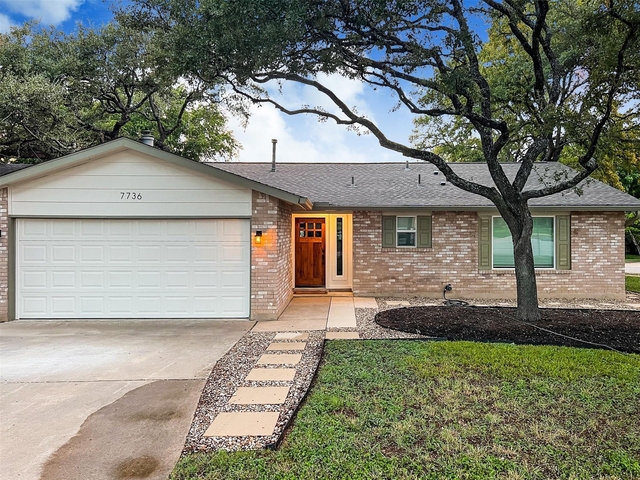 7736 Croftwood Dr - Photo 1