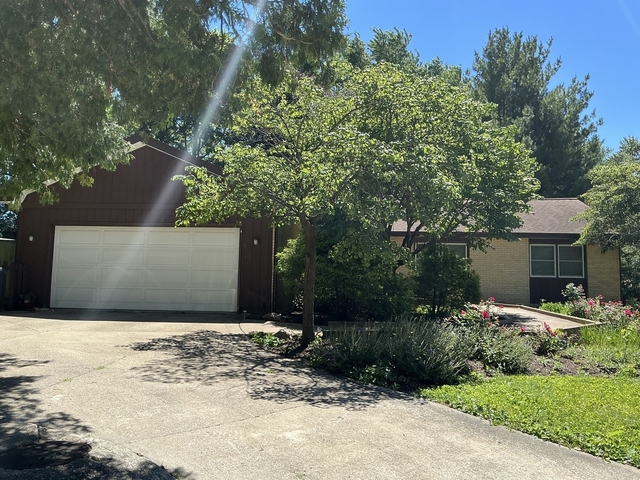 2209 Grange Circle - Photo 1