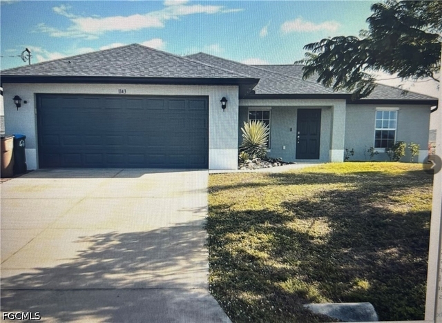 1143 Nw 4th Place - Photo 1
