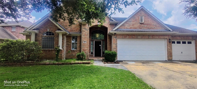 3302 E Cedar Hollow Drive - Photo 1