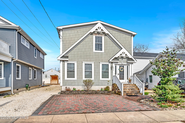 1814 Briarwood Terrace - Photo 1