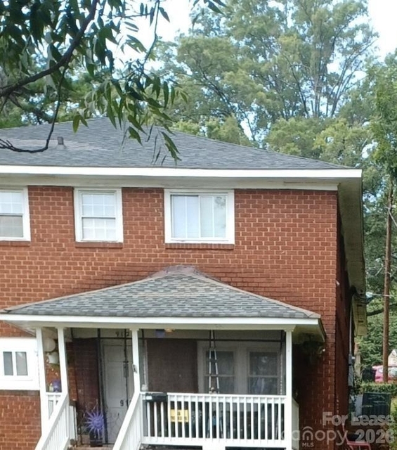 912 Berryhill Road - Photo 1