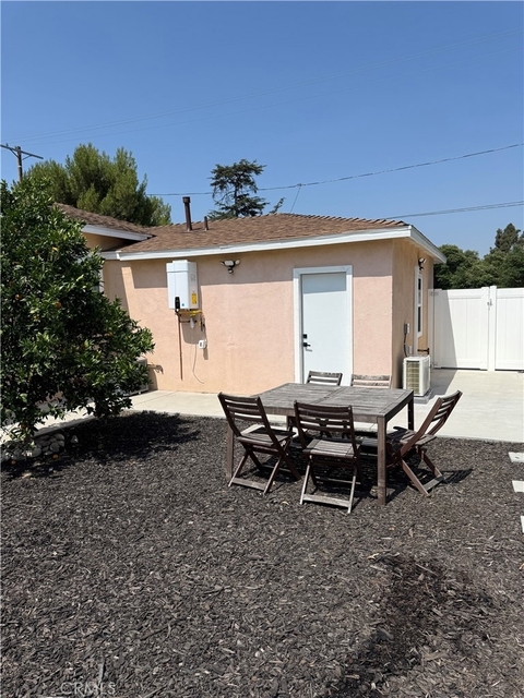 6144 Fair Ave. - Photo 1