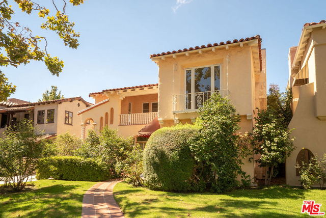 441 S Bedford Drive - Photo 1