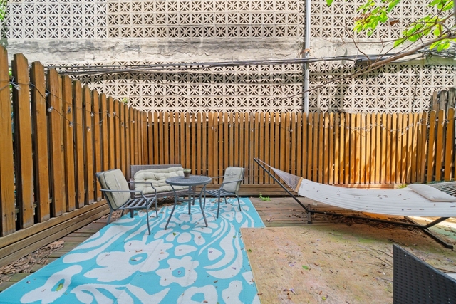 333 W 43rd Street - Photo 1