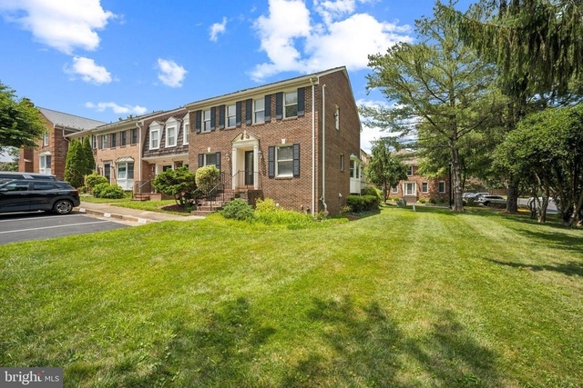 7330 Lewinsville Park Court - Photo 1