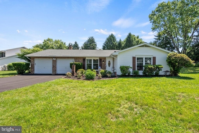 4650 Palomino Court - Photo 1