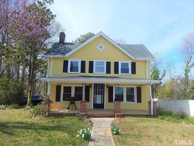 1015 Oberlin Road - Photo 1