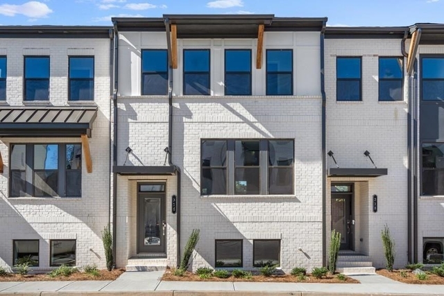 312 Cornett Way - Photo 1