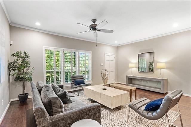 4403 Bellaire Drive S - Photo 1