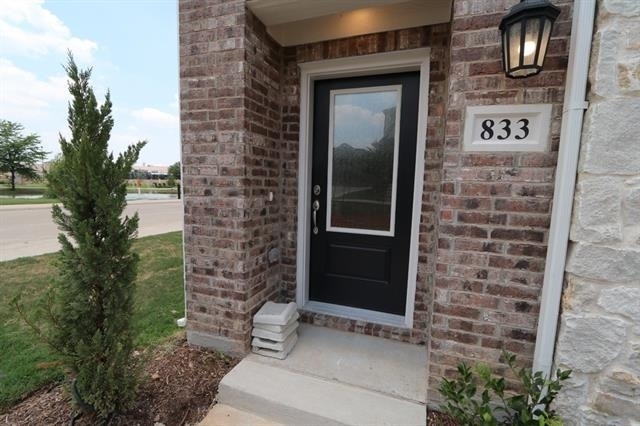 833 Tennessee Drive - Photo 1