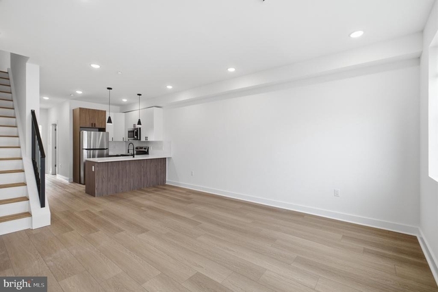 2503 N 12th Street - Photo 1