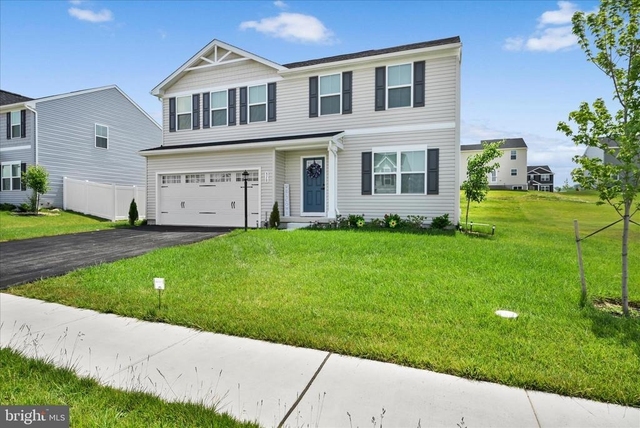 310 Creekside Drive - Photo 1