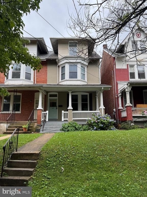 234 S Ann Street - Photo 1