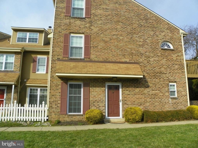 614 Palmer Lane - Photo 1