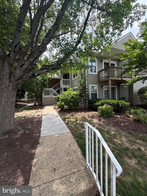 16024 Beacon Hill Drive - Photo 1
