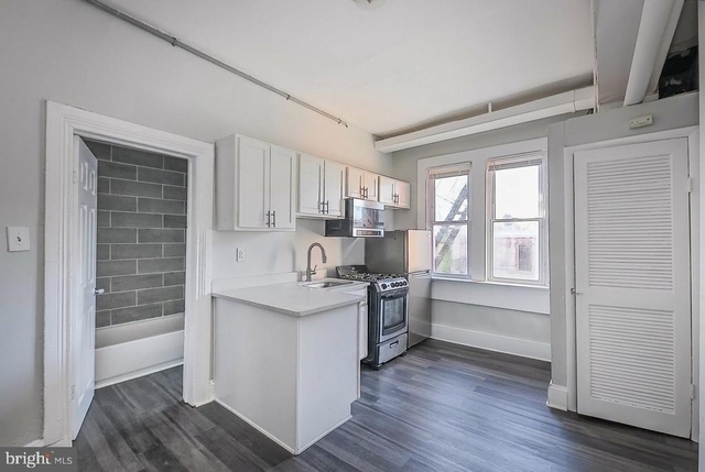 1037 Edmondson Avenue - Photo 1