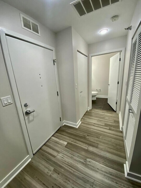 901 W Madison Street - Photo 1