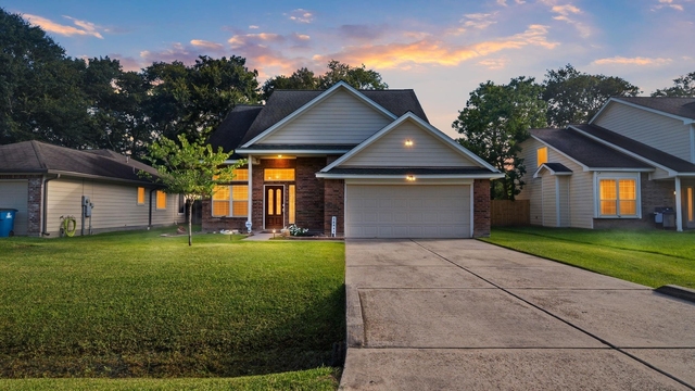 16453 Ryan Guinn Way - Photo 1