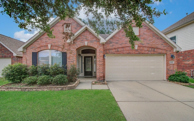 21922 Catoosa Drive - Photo 1