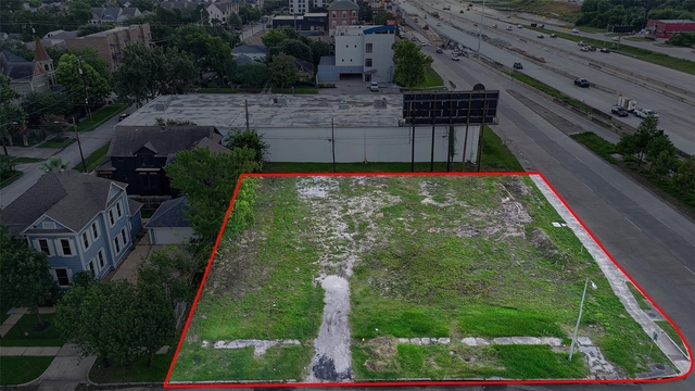 330 Harvard Street - Photo 1