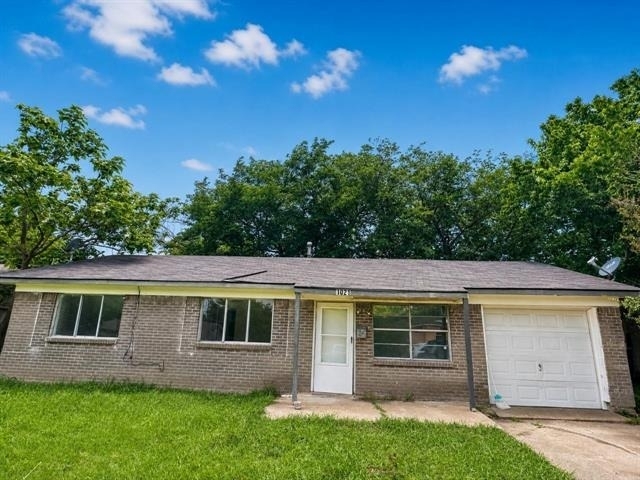1021 Irene Drive - Photo 1
