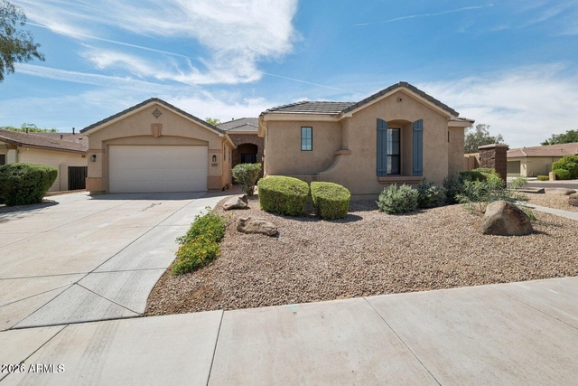 16195 W Glenrosa Avenue - Photo 1