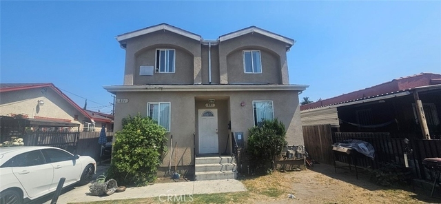 833 E 80th - Photo 1