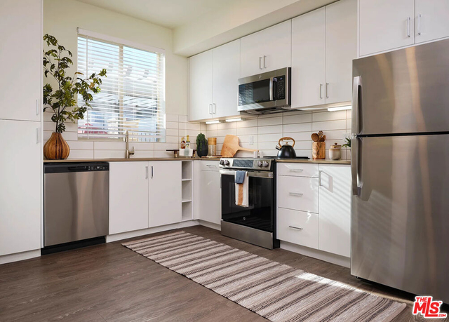 41545 Ivy Street - Photo 1