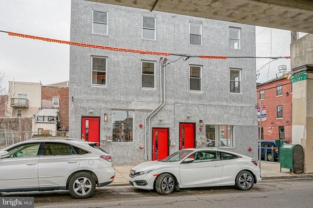 1070 N Front Street - Photo 1