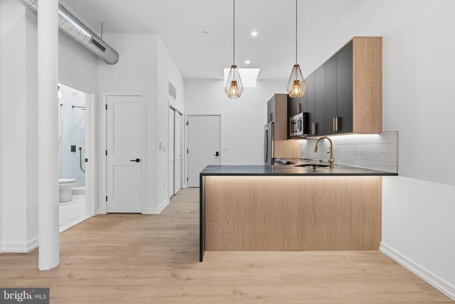 1232 Chancellor Street - Photo 1