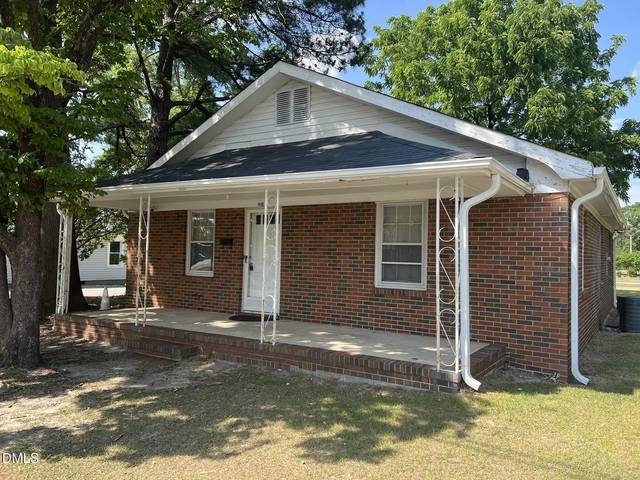 918 Durham Street - Photo 1