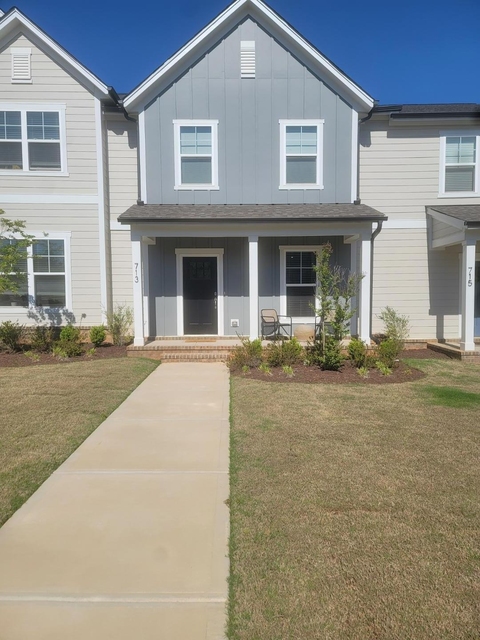 713 Silo Park Drive - Photo 1