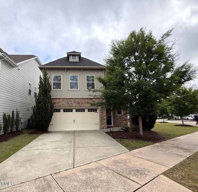 238 Begen Street - Photo 1