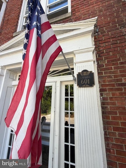 119 High Street: 601 William S - Photo 1