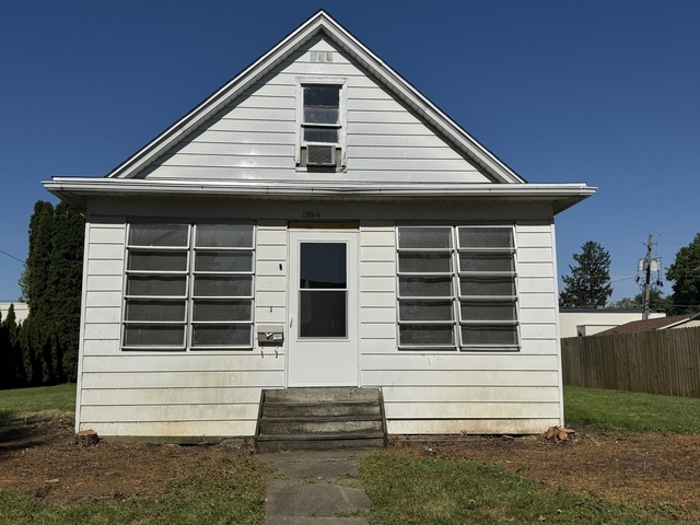 1534 39th Street - Photo 1
