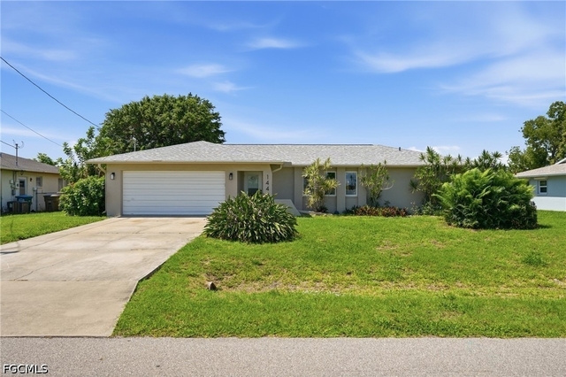 1446 Se 13th Street - Photo 1