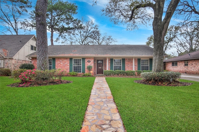 1067 Lehman Street - Photo 1