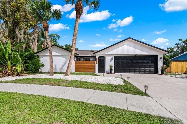 2911 Woodpine Court - Photo 1