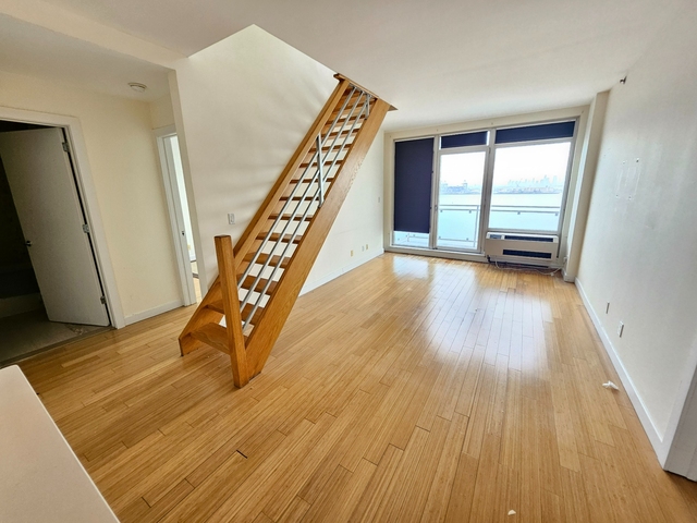224 Richmond Terrace - Photo 1