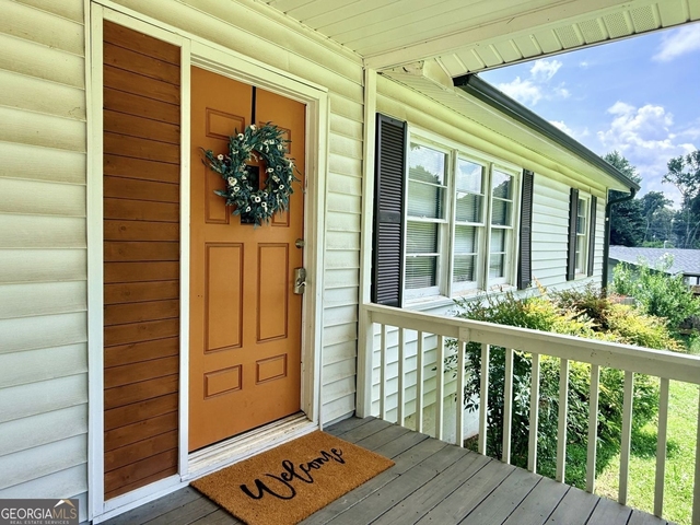 2363 Beverly Lane - Photo 1