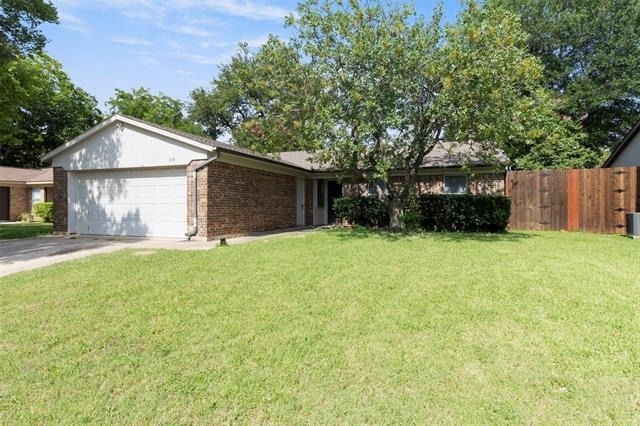 719 Matthews Court - Photo 1