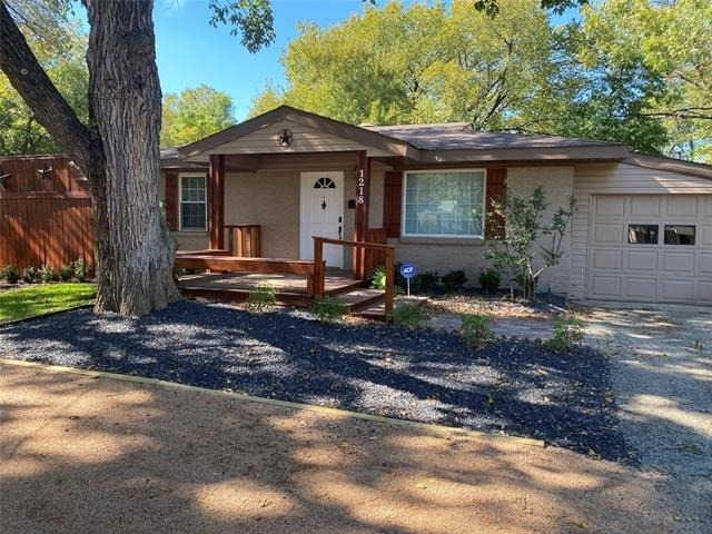1218 N Center Street - Photo 1