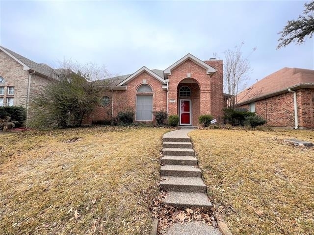738 Ridgemont Drive - Photo 1