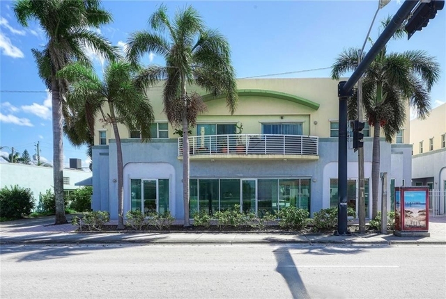 200 E Dania Beach Boulevard - Photo 1