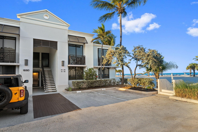 1680 S Ocean - Photo 1
