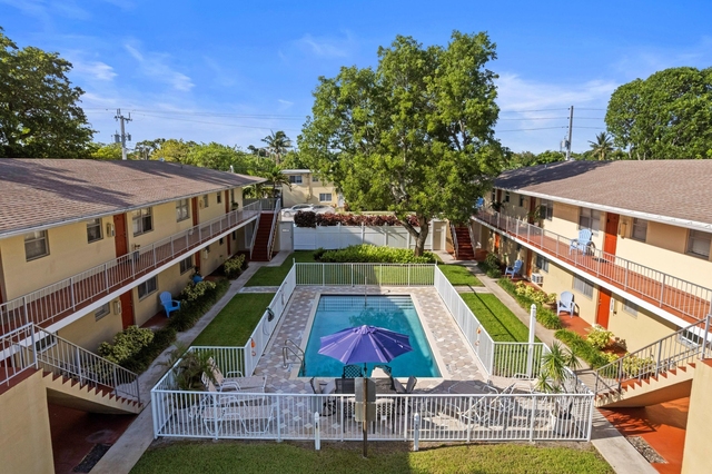 309 Ne 16th Street - Photo 1